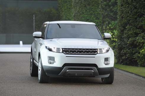 Land Rover ยกขบวนรถหรูอวดโฉมอีกครั้ง ณ The Emporium 19 -25 กันยายนนี้