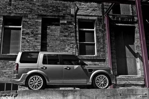 Land Rover จัดแสดง Discovery 4 ในงานฉายภาพยนตร์รอบพิเศษ “First Over Land” ของสโมสรโรตารี อีสเทิร์น ซีบอร์ด