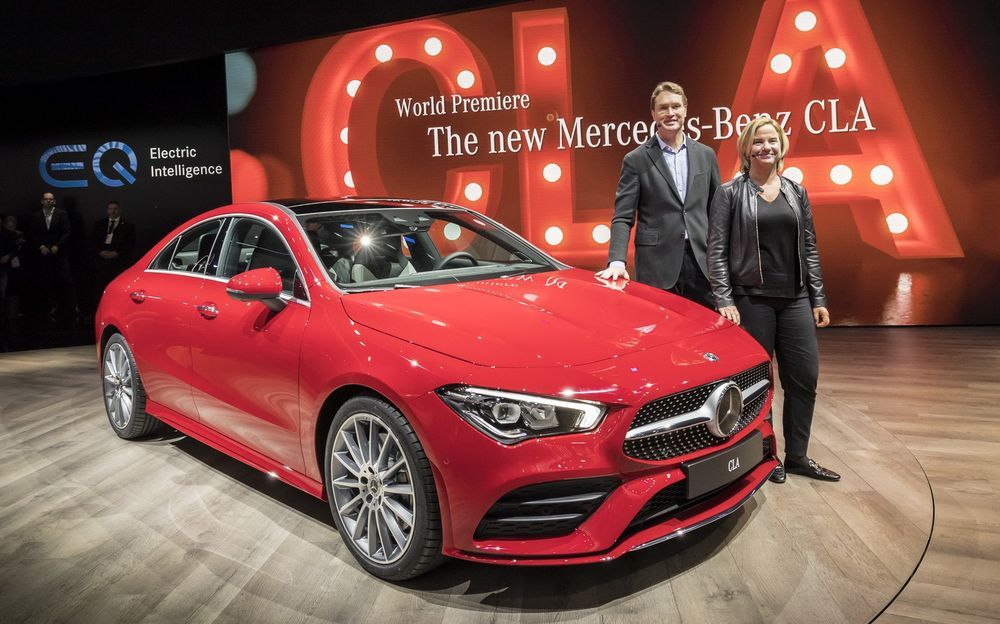 เปิดตัว Mercedes CLA Coupe ใหม่ ละม้ายคล้าย CLS ย่อส่วน พร้อมความสปอร์ตยิ่งกว่าเดิม