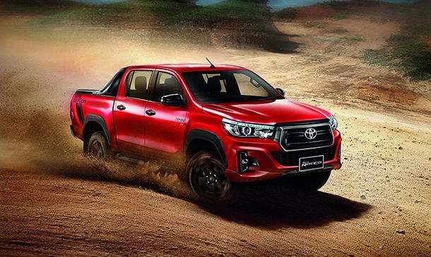 Launch: Toyota ปรับโฉม Hilux Revo สวยงามทันสมัยกว่าเดิม พร้อมรุ่นพิเศษ "Rocco"