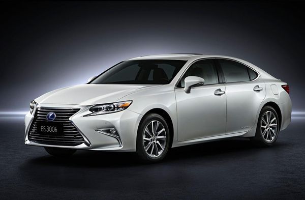 Lexus ส่ง ES ไมเนอร์เชนจ์เปิดตัวครั้งแรกในโลกที่เมืองจีน