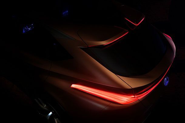 Lexus แย้มทีเซอร์ LF-1 รถเอสยูวีตัวท็อปจ่อเปิดตัวต้นปีหน้า