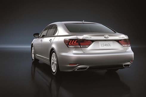 ใหม่ Lexus LS 2013 พร้อมรุ่น F Sport ตอบทุกความต้องการในแบบ Human Harmonics