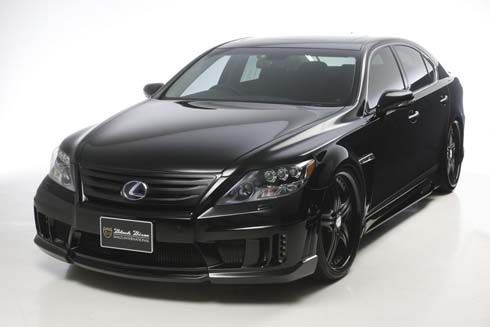 Lexus LS600h Black Bison Edition รถแต่งจาก Wald International ตามคำเรียกร้อง