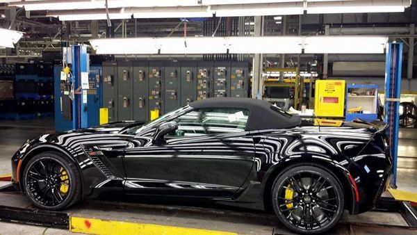 เปรี้ยวเลย! Mary Barra ซีอีโอ GM สั่งซื้อ Chevrolet Corvette Z06 Convertible