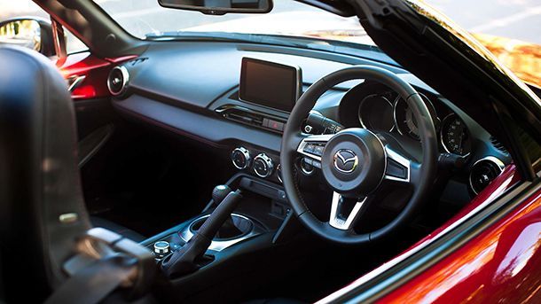 ผลสำรวจของ Mazda ชี้ ลูกค้าส่วนใหญ่ต้องการขับรถด้วยตนเอง แม้จะมีระบบขับขี่อัตโนมัติ