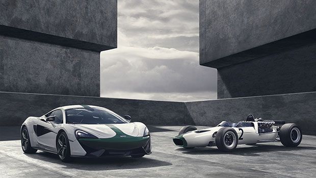 เท่แบบเรโทร McLaren 570S Coupe แต่งลวดลายรถแข่งฟอร์มูล่าวันรุ่นบุกเบิก