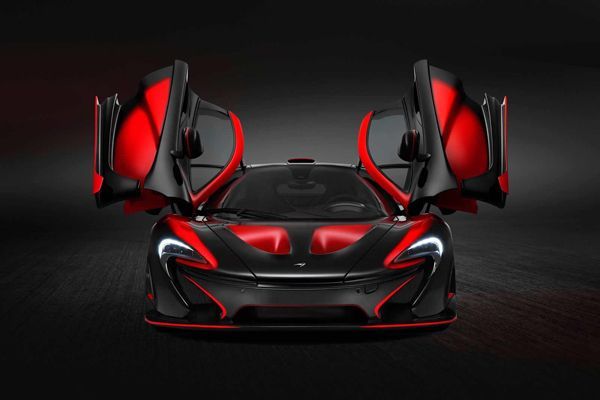 โหดจริงๆ McLaren P1 ตกแต่งสีดำสลับแดง