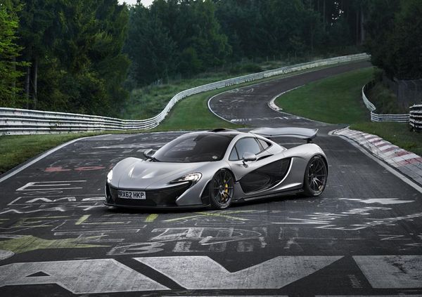 วีดีโอแห่งปี! McLaren โชว์สมรรถนะซูเปอร์คาร์ P1 ทำเวลาเนอร์เบิร์กริงต่ำกว่า 7 นาที