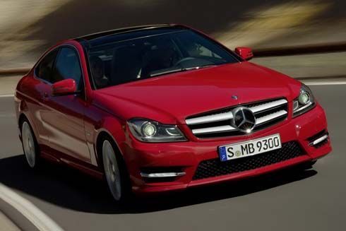 Mercedes-Benz C-Class Coupe รุ่นปี 2012 สปอร์ตคูเป้หรู กับภาพว่อนเน็ทชุดล่าสุด
