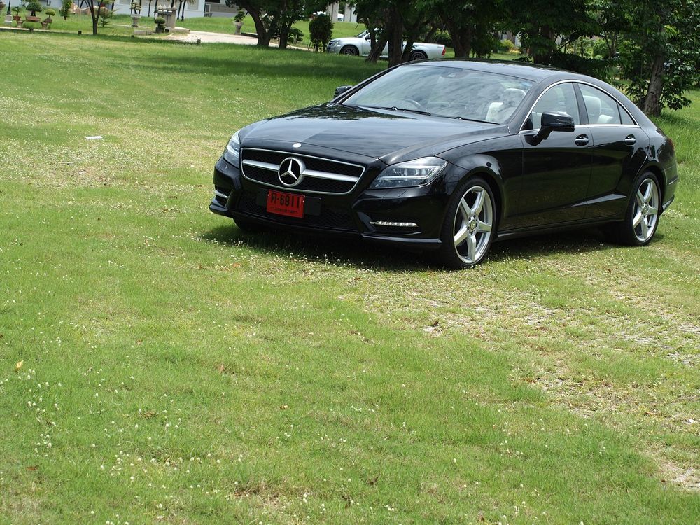 Mercedes-Benz CLS250CDI เมื่อความสนุกปะทะความประหยัด