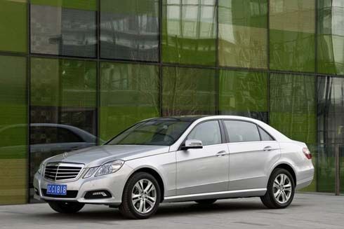Mercedes-Benz E300L รถซีดานหรูฐานล้อยาว เจาะกลุ่มเศรษฐีจีน เผยโฉมที่ Beijing Motor Show