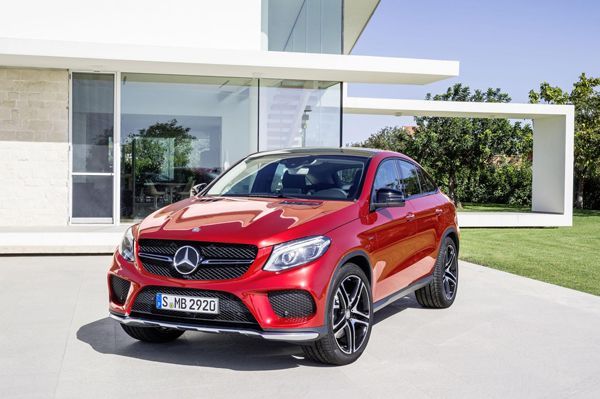 เปิดตัว Mercedes-Benz GLE Coupe คู่ต่อกร BMW X6