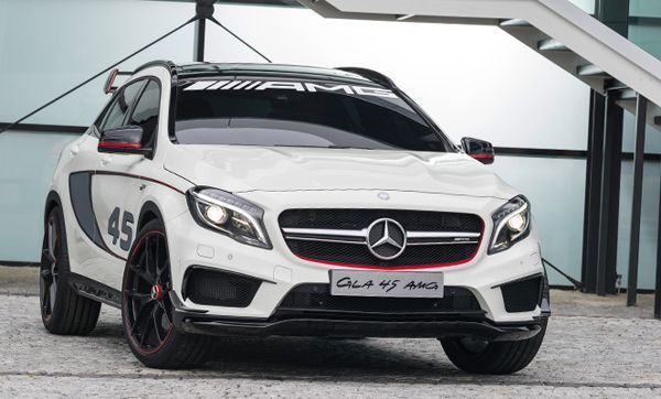 Mercedes-Benz เตรียมเปิดตัว S600 Maybach และ GLA45 AMG ที่ Detroit Auto Show สัปดาห์หน้า