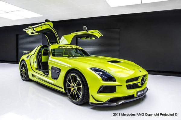 Mercedes SLS AMG Black Series แต่งสะกดทุกสายตาโดย AMG Performance Studio