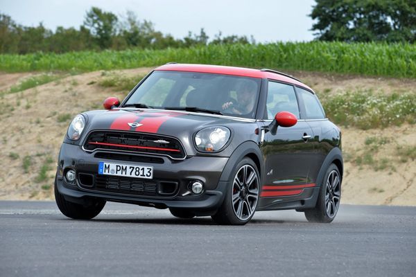เปิดข้อมูลเพิ่มเติม MINI Paceman รุ่นปรับไมเนอร์เชนจ์
