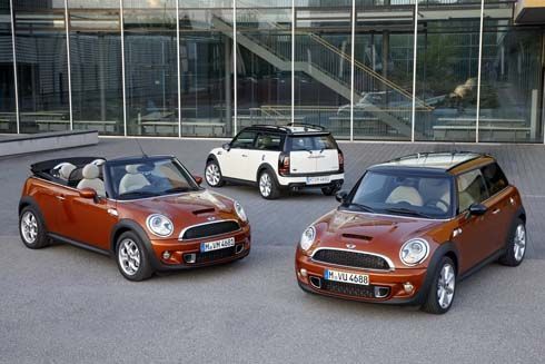 Mini เปิดตัว Hatch, Clubman และ Convertible รุ่นปี 2011 พร้อมเครื่องยนต์ดีเซลใหม่