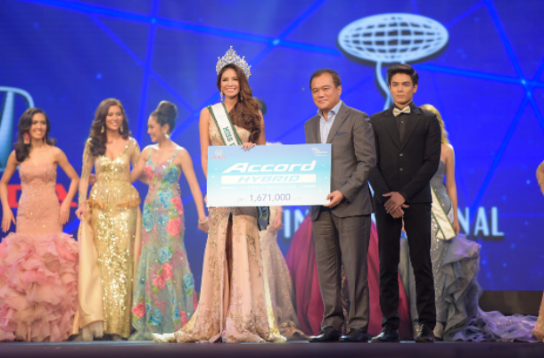 “ศศิ สินทวี” คว้ามงกุฎ “มิส อินเตอร์เนชั่นแนล ไทยแลนด์ 2015" พร้อมรางวัล รถยนต์สุดหรู ฮอนด้า แอคคอร์ด ไฮบริด