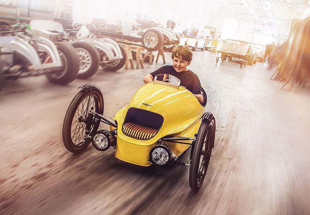 Morgan EV3 Junior รถของเล่นพลังไฟฟ้าสุดแนว