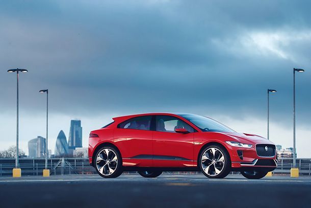 มาอีกรอบ Jaguar I-PACE รถต้นแบบคราวนี้สีแดงร้อนแรงยิ่งขึ้น