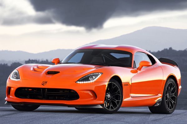 SRT Viper TA มัสเซิลคาร์อเมริกัน ตอบโจทย์คนรักสมรรถนะแรงสุดขั้ว