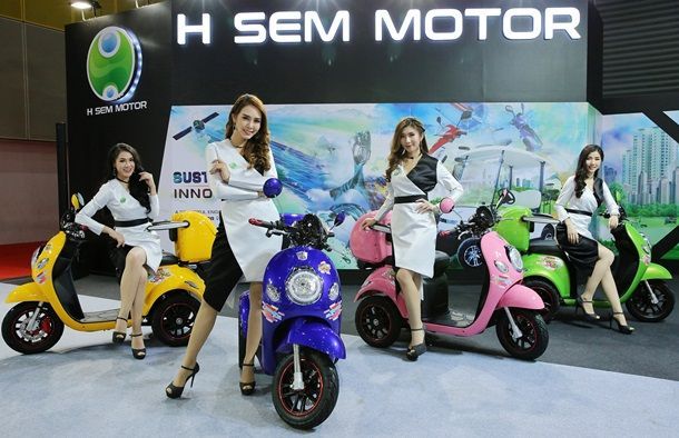 เอช เซม มอเตอร์ เผยโฉม SEV CANDY BOX มอเตอร์ไซค์ไฟฟ้ารุ่นใหม่ล่าสุด ในงาน BIG MOTOR SALE 2017