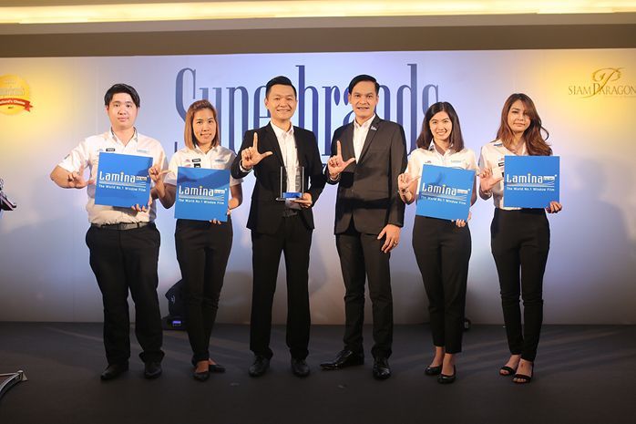 ลามิน่ารับรางวัลตราสินค้าที่ครองใจผู้บริโภคด้วยคะแนนโหวตสูงสุด ต่อเนื่องถึง 14 ปี