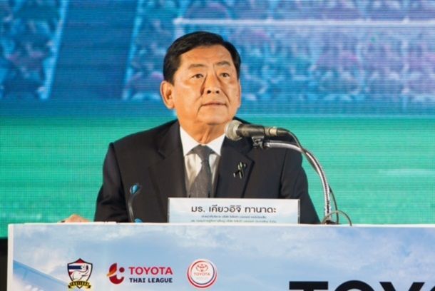 โตโยต้า ให้การสนับสนุนฟุตบอลทีมชาติไทยทุกรุ่นและการแข่งขันฟุตบอลลีกอาชีพทุกระดับ ระยะเวลา 4 ปี