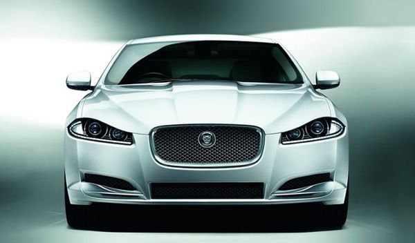 เกาะติดข้อมูล Jaguar XF ซีดานขนาดกลางสุดหรูจ่อเปิดตัวปีหน้า