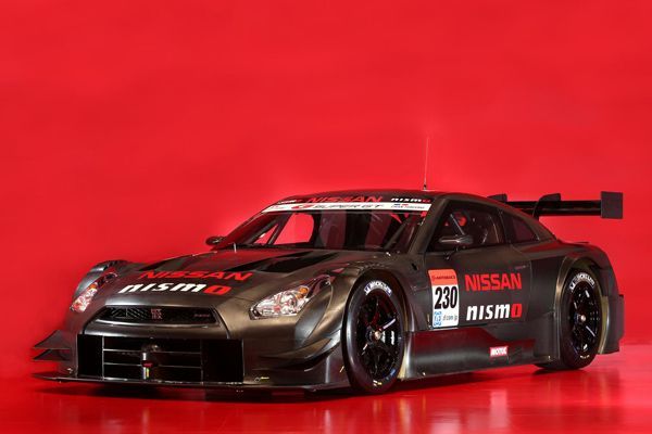 Nissan เปิดตัว GT-R Nismo GT500 เตรียมลุยการแข่งขัน Super GT500 ปีหน้า