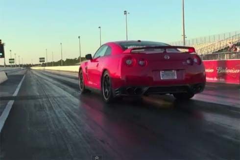ขับทดสอบ Nissan GT-R (R35) รุ่นปี 2013 ทางตรงระยะควอเตอร์ไมล์ โดย Dragtimes