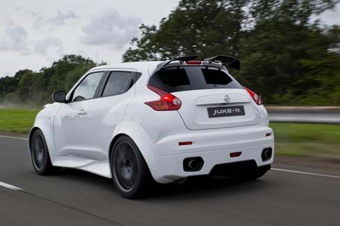 Nissan Juke-R 001 ขุมพลัง 485 แรงม้า คันแรกถูกส่งมอบให้ลูกค้าแล้ว