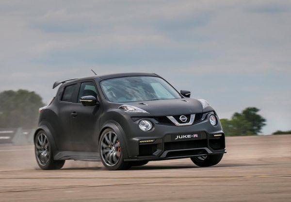 สายโหด! Nissan Juke-R 2.0 รีดพลังกระชากใจ 600 แรงม้า