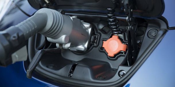 Nissan ขายธุรกิจแบตเตอรี่ให้กลุ่มทุนจากจีน