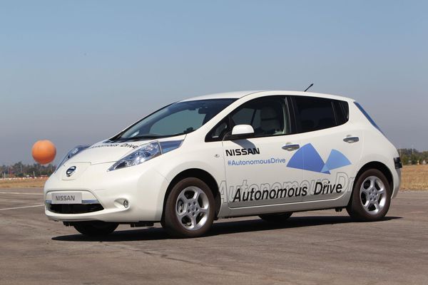 Nissan ประกาศลั่น เปิดตัวรถไร้คนขับหลายรุ่นภายในปี 2020