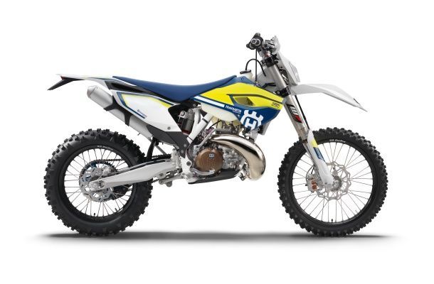 KTM และ Husqvarna อาจต้องหยุดขายเอ็นดูโร่สองจังหวะ 125 ซีซี หลังมาตรฐานไอเสียใหม่เริ่มบังคับใช้