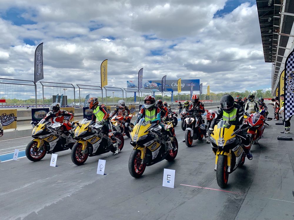 เปิดตัว “Burn Rubber Riding Academy & Track Days” สถาบันสอนขับขี่มอเตอร์สปอร์ตมาตรฐานหลักสูตรระดับสากลแห่งแรกในประเทศไทย