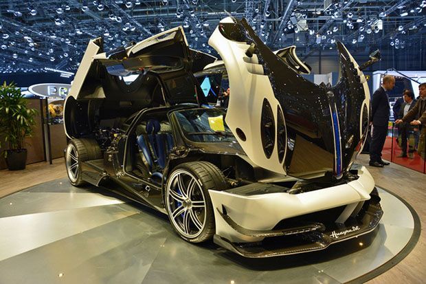 ลือ Pagani Huayra รุ่นเปิดประทุนขายหมดเกลี้ยงแล้ว