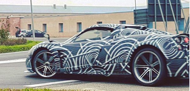 หลุดภาพ Pagani Huayra Roadster ขณะทดสอบสมรรถนะ