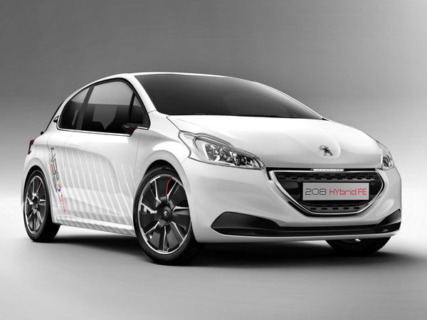 Peugeot 208 Hybrid FE แฮทช์แบ็กขุมพลังลูกผสมรุ่นต้นแบบ