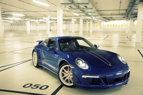 Porsche เปิดตัว 911 Carrera 4S รุ่นพิเศษ ฉลองแฟนเพจ Facebook ครบ 5 ล้านคน