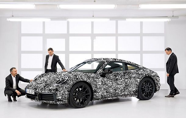 Porsche เผยภาพแรก 911 เจนเนอเรชั่นใหม่ “ไม่ใช่แค่รถสปอร์ต”