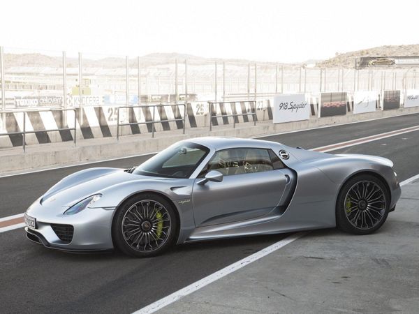 Porsche 918 Spyder ถูกเรียกคืนอีกรอบจากปัญหาแชสซีส์