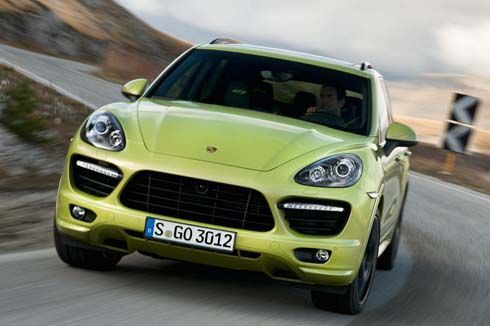 Porsche เปิดภาพ Cayenne GTS โฉมใหม่ปี 2013 พร้อมคลิปวิดีโอก่อนเปิดตัวที่ปักกิ่ง