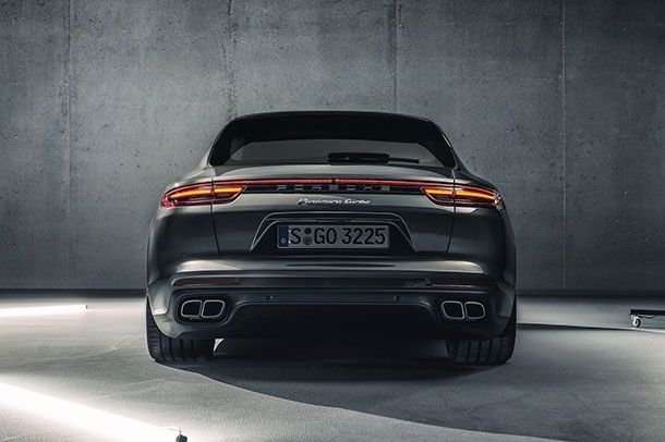 Porsche ทำสถิติยอดขายใหม่ในช่วงครึ่งปีแรก