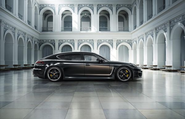 Porsche Panamera Exclusive Series อีกระดับความหรูหรา
