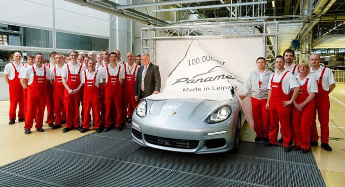 Porsche ตบโบนัสพิเศษให้พนักงานคนละ 3.5 แสนบาท
