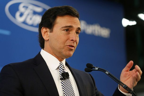 เปิดเหตุผล ทำไม “มาร์ก ฟิลด์” ต้องอำลาเก้าอี้ซีอีโอ Ford