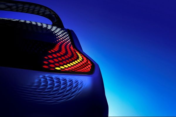 Renault ปล่อยทีเซอร์รถต้นแบบ เน้นยุทธศาสตร์การดีไซน์รถแห่งอนาคต