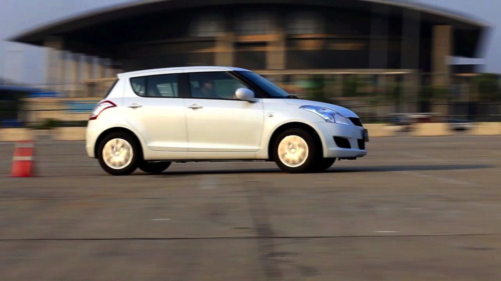 VDO รีวิวทดสอบรถ Suzuki Swift เกียร์ธรรมดา/ตัวท็อป : Motor Drive Eps.7